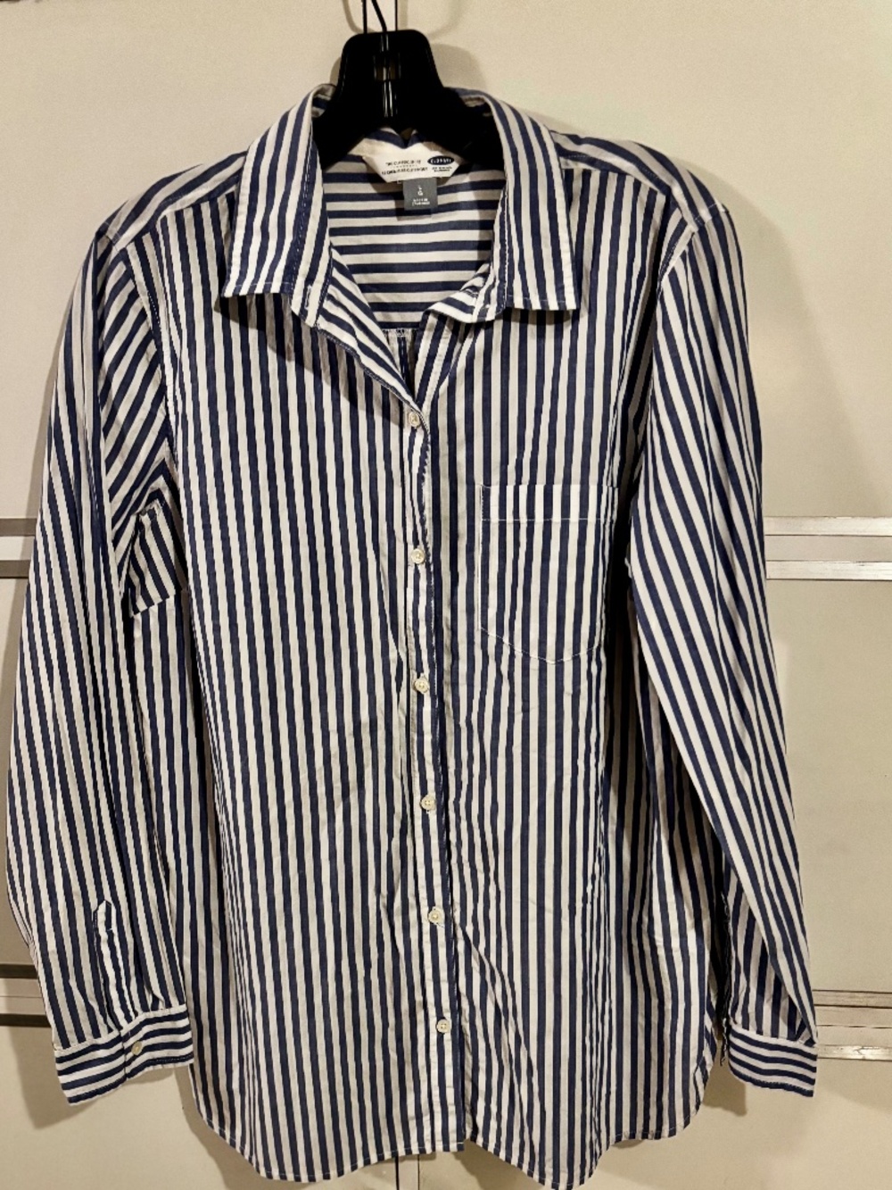 Old Navy The Classic Shirt Blue/White Stripes Button Down Large